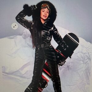 Black Shiny Puffer One-Piece Ski/Snowsuit jumpsuit outdoor ski outfit faux wool